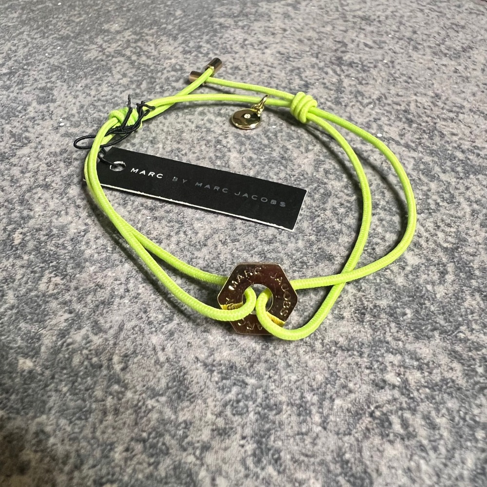 Marc by Marc Jacobs Neon Toucan Green Hex Nut Cord Bracelet M NEW - Picture 3 of 4